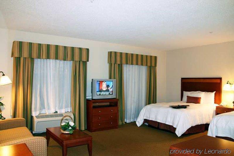 Hampton Inn Montgomery-South-Airport Hope Hull Стая снимка
